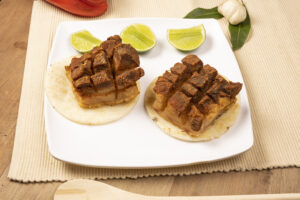 Chicharron con Arepa